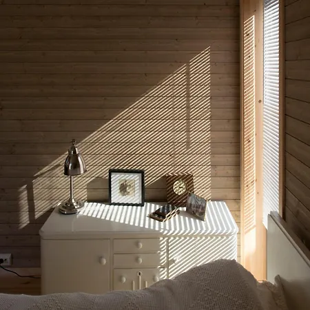 Husfrua Gardshotell Ξενοδοχείο