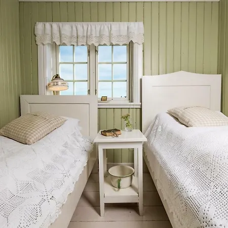 Husfrua Gardshotell Straumen (Nord-Trondelag)