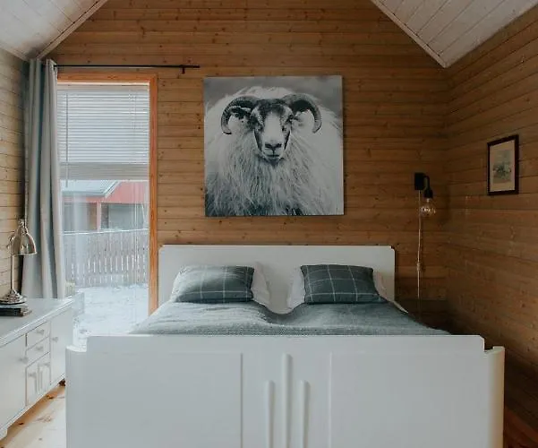 Husfrua Gardshotell Hotel Straumen (Nord-Trondelag)