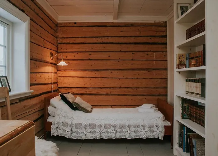Hotel Husfrua Gardshotell Straumen (Nord-Trondelag)